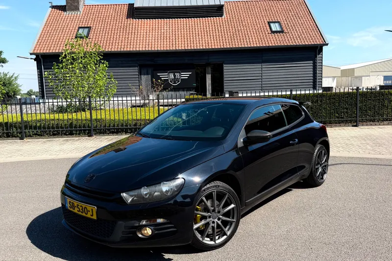 Volkswagen Scirocco (2011)