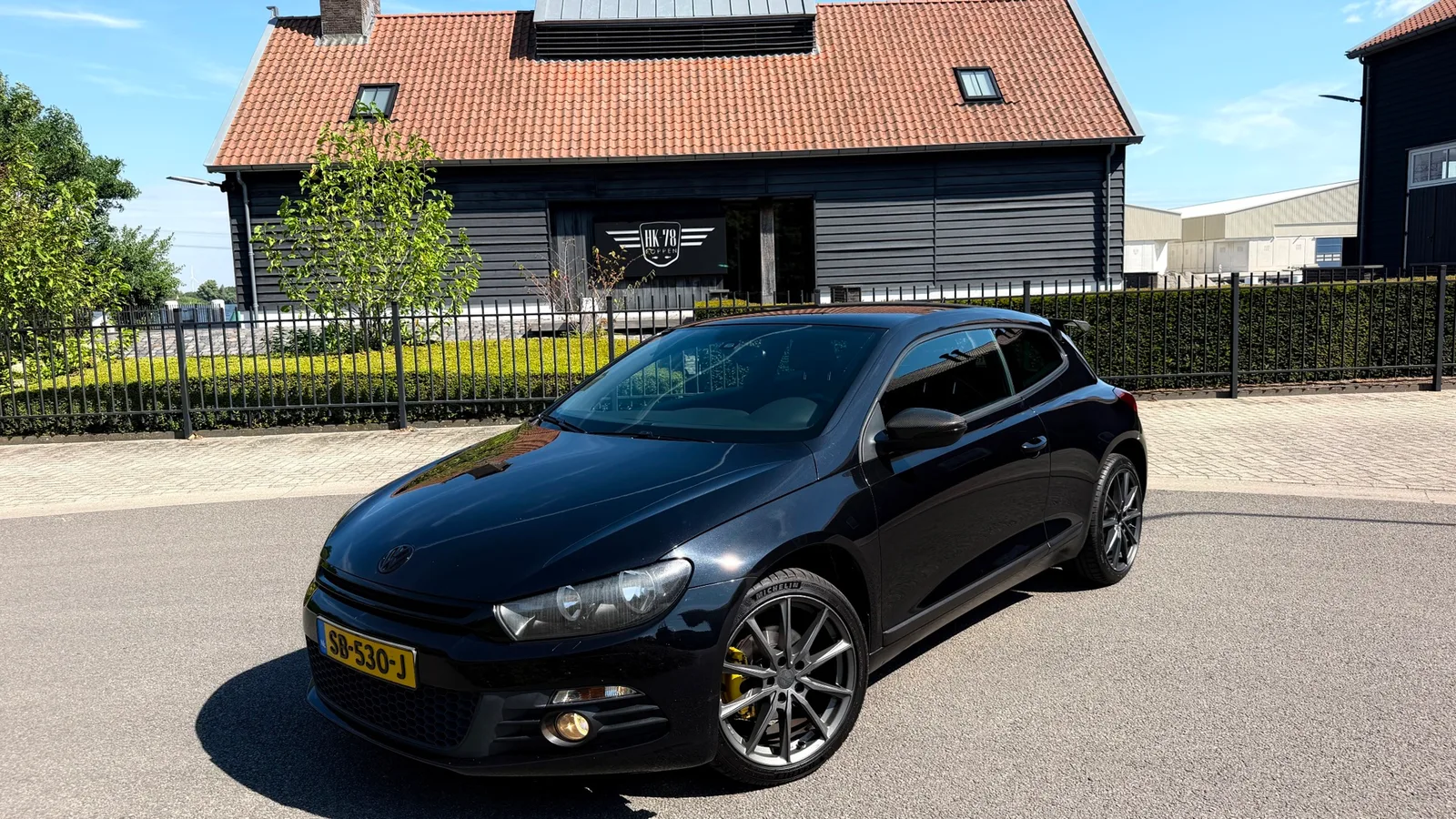 Volkswagen Scirocco (2011) — foto 1