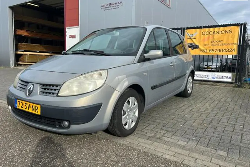Renault Scénic (2005)