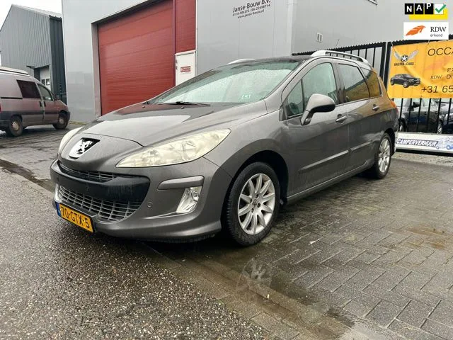 Peugeot 308 (2008) — foto 1