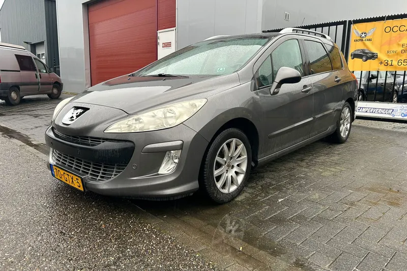 Peugeot 308 (2008)