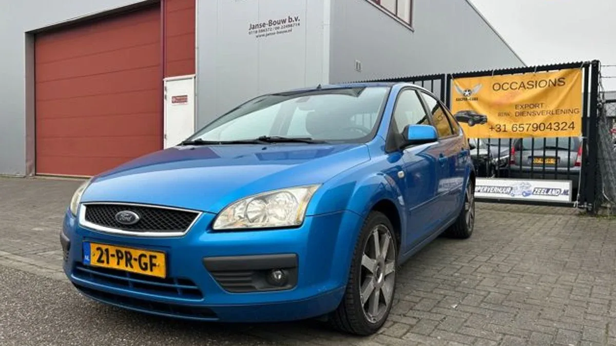 Ford Focus (2004) — foto 1