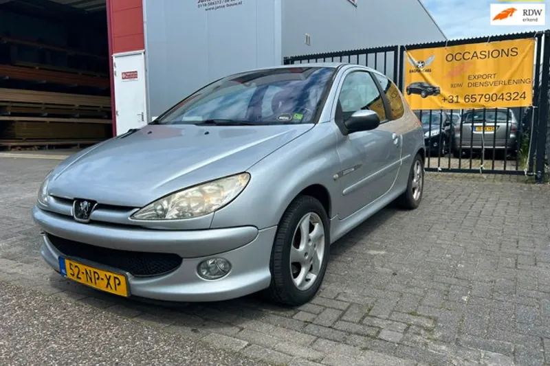 Peugeot 206 (2004)