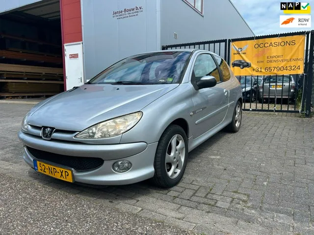 Peugeot 206 (2004) — foto 1