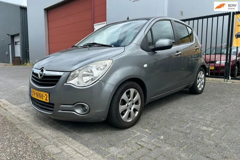 Opel Agila (2010)