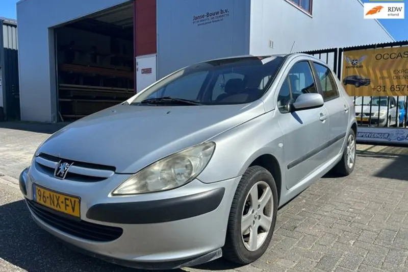 Peugeot 307 (2004)