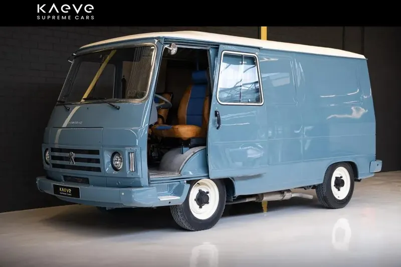 Peugeot J9 (1989)