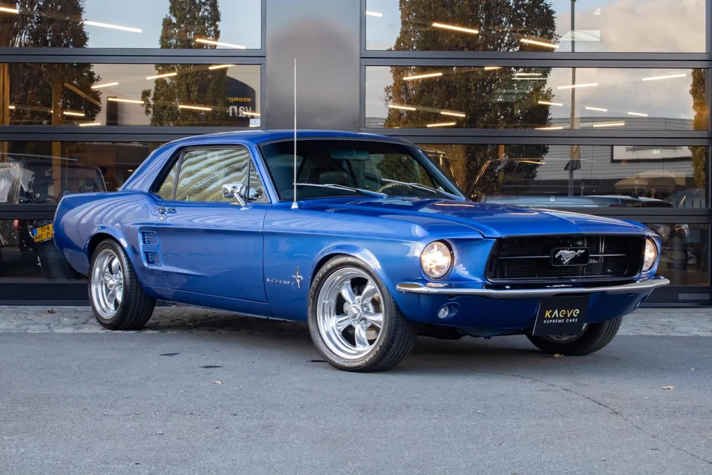 Ford Mustang (1967) — foto 1