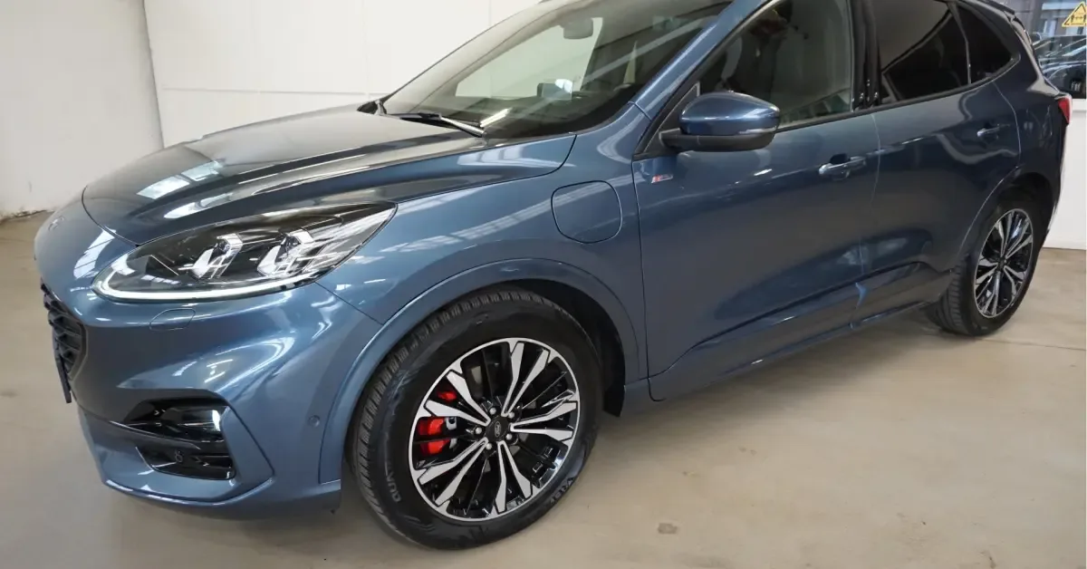 Ford Kuga (2020) — foto 1