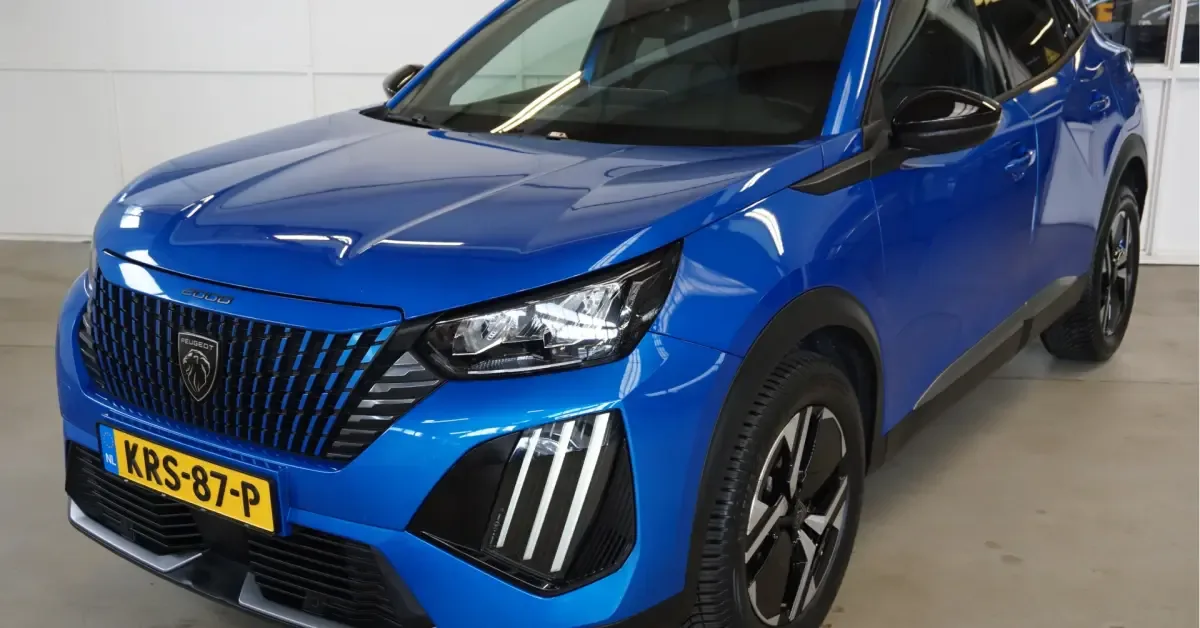 Peugeot 2008 (2024) — foto 1