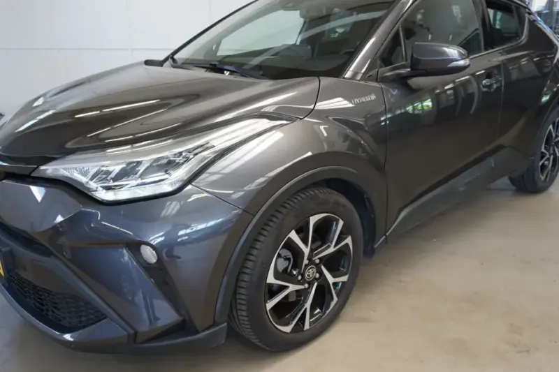Toyota C-HR (2020)