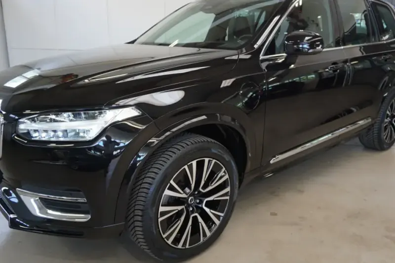 Volvo XC90 (2023)