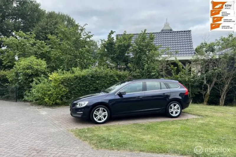 Volvo V60 (2015)