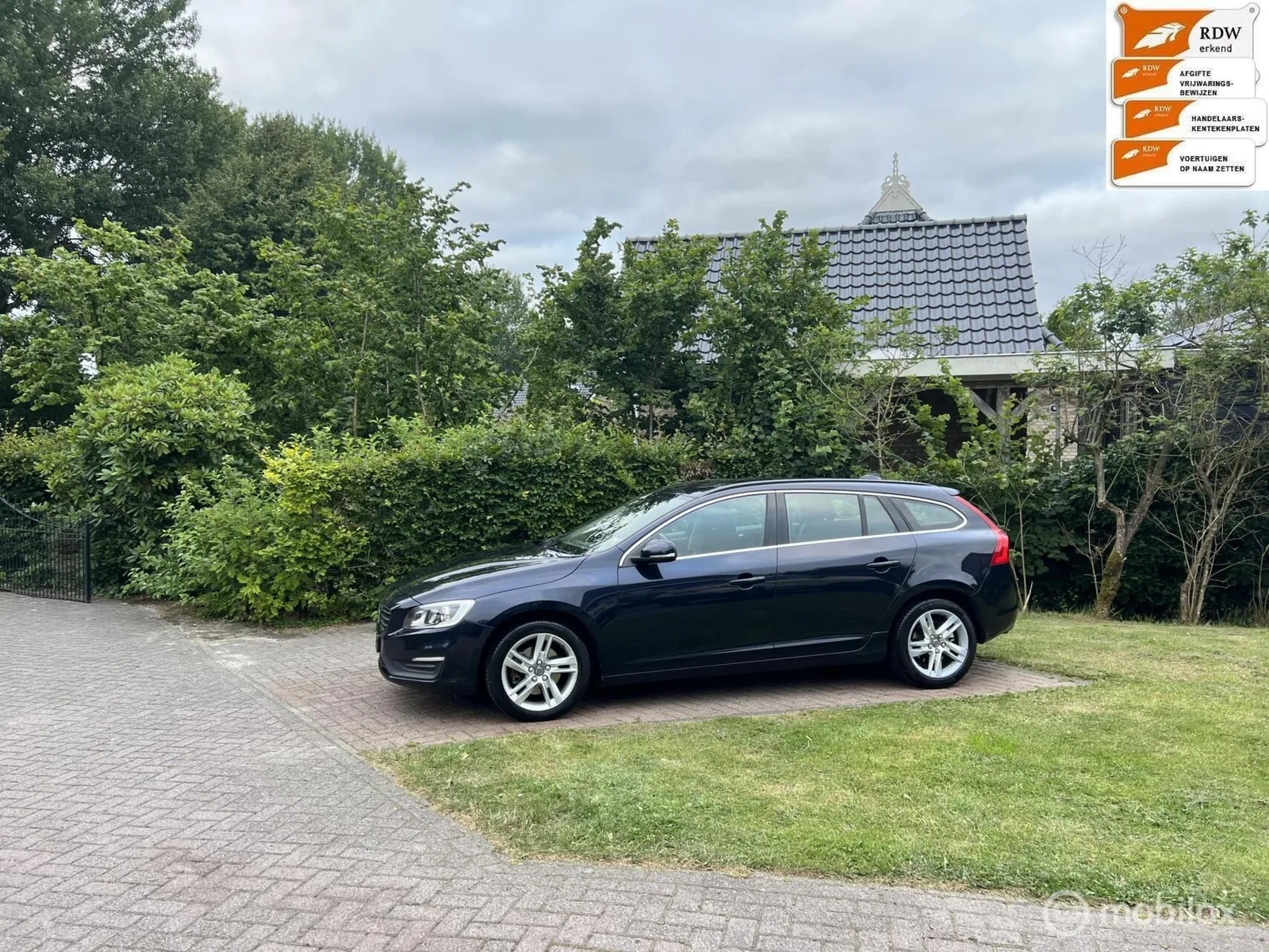 Volvo V60 (2015) — foto 1