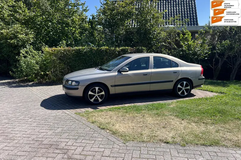 Volvo S60 (2002)