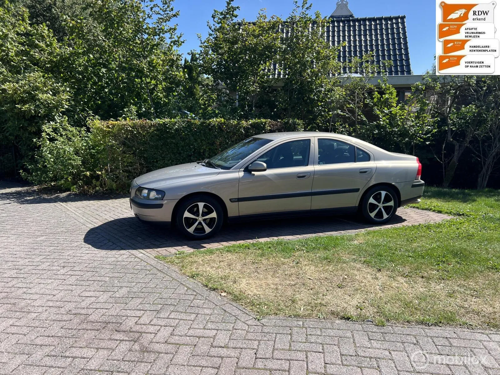 Volvo S60 (2002) — foto 1