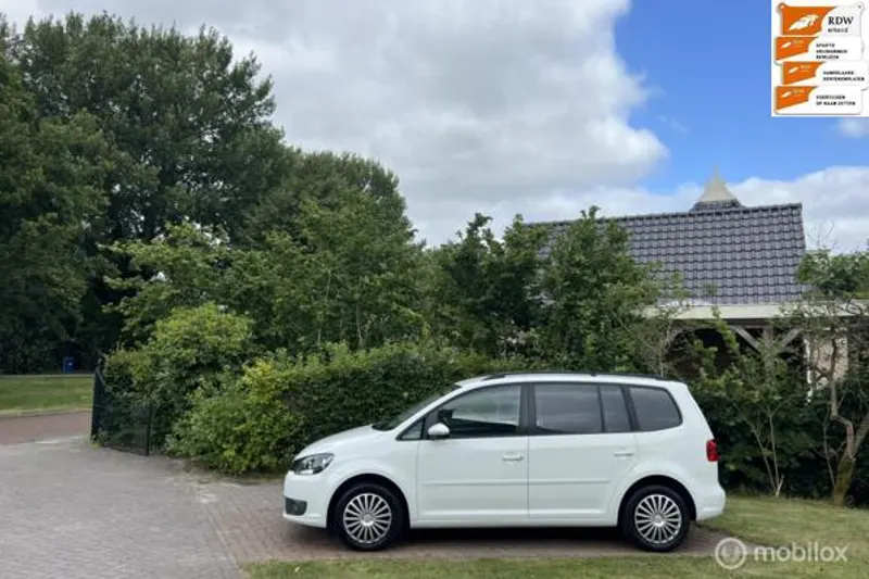 Volkswagen Touran (2014)