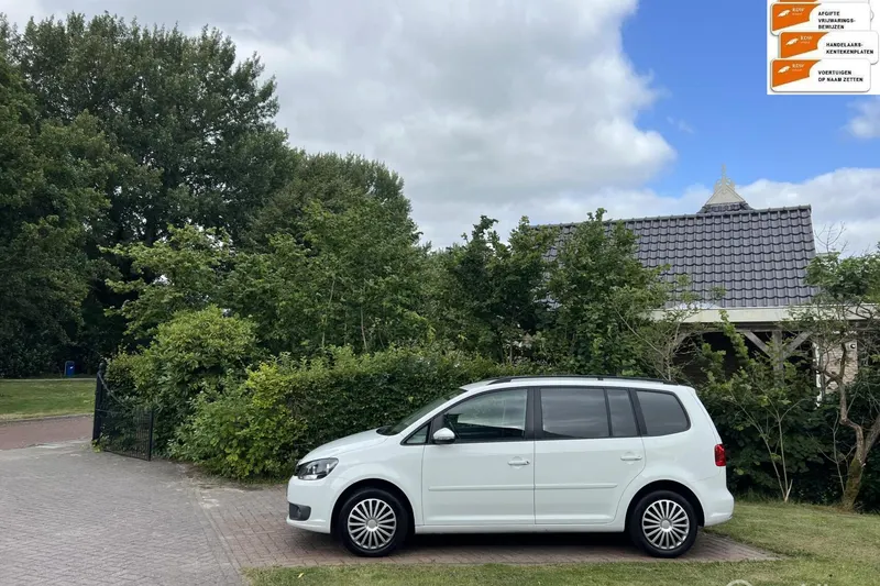Volkswagen Touran (2014)