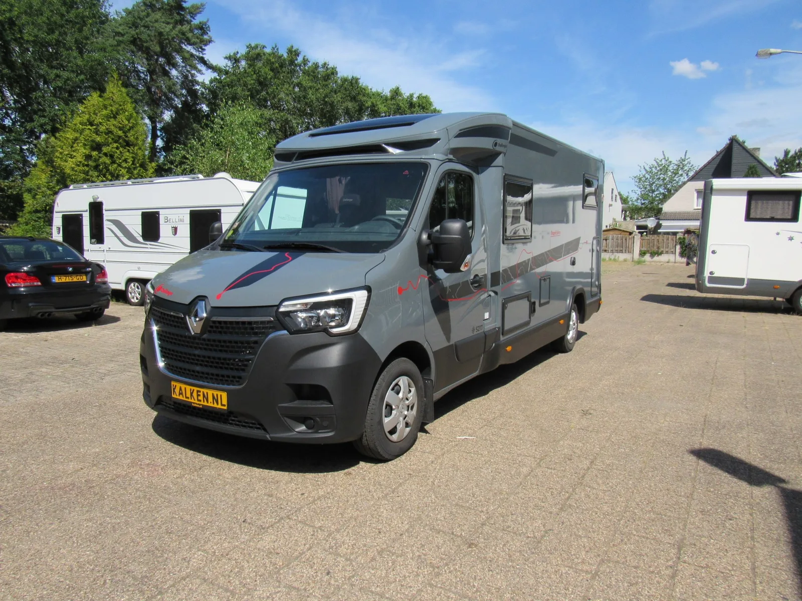 Challenger S217 (2024) — foto 1