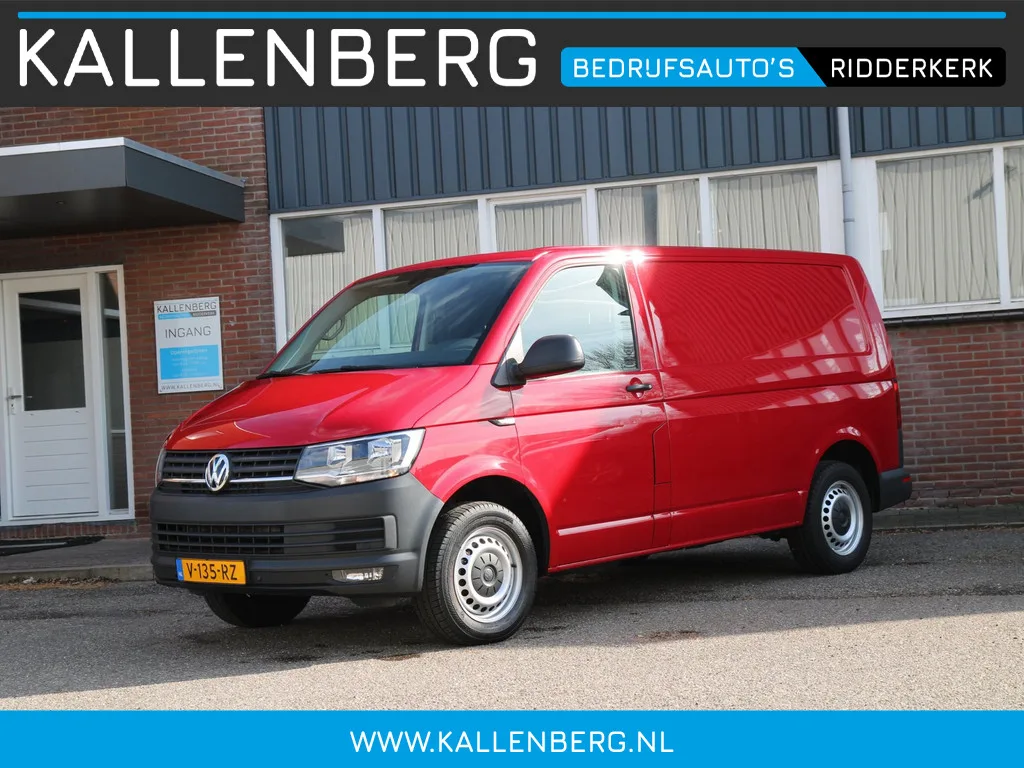 Volkswagen Transporter (2018) — foto 1