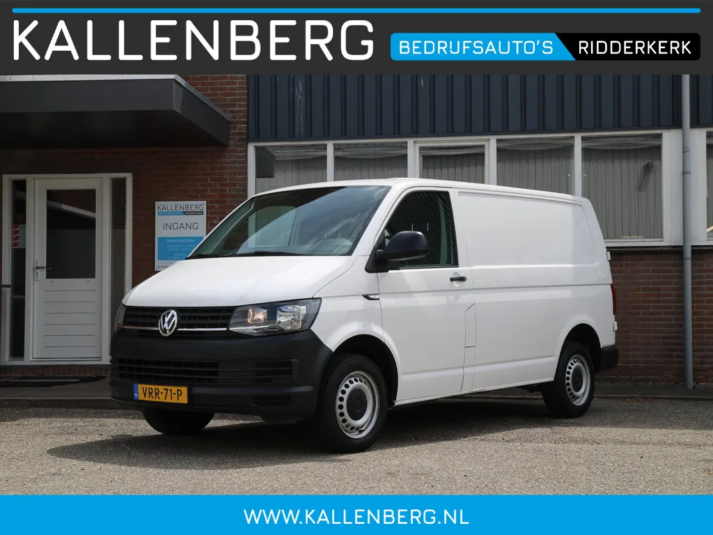 Volkswagen Transporter (2019) — foto 1