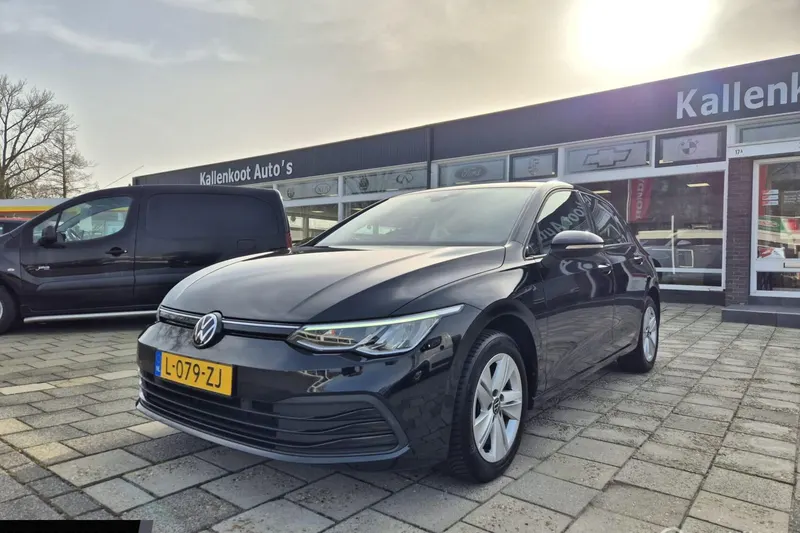 Volkswagen Golf (2021)