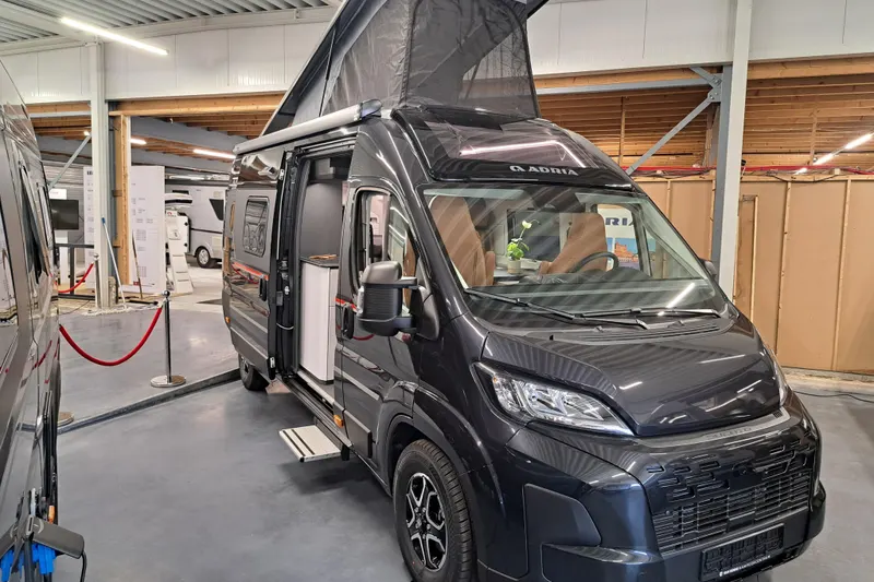 Adria Twin (2026)