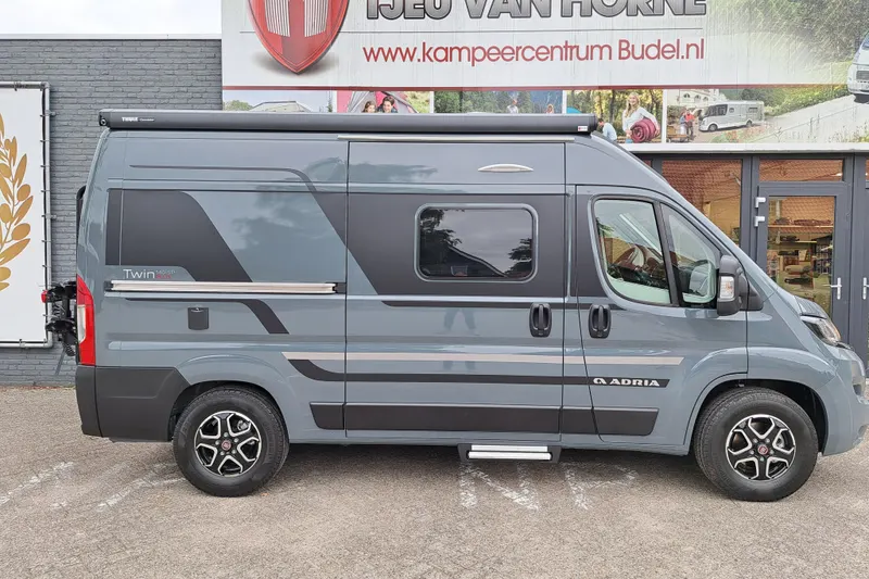 Adria Twin (0)