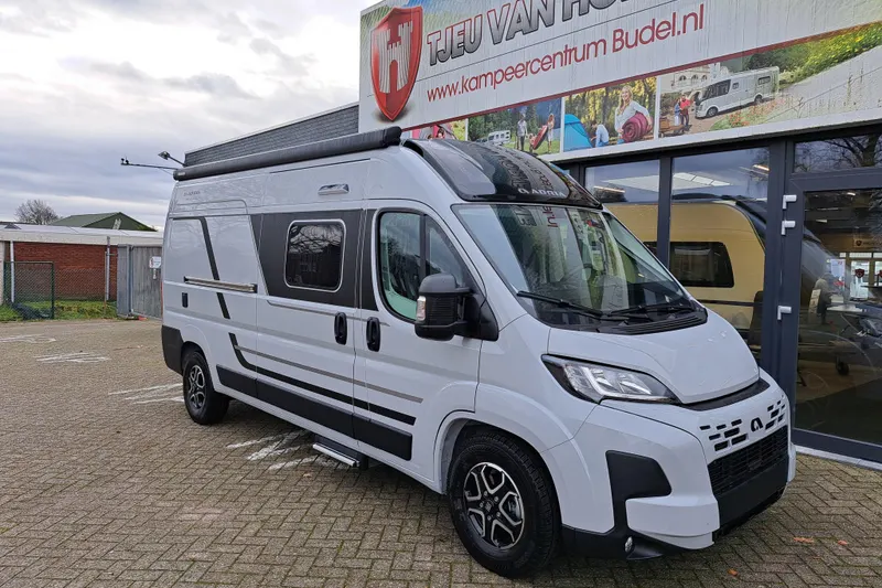 Adria Twin (2025)