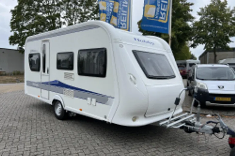 Hobby Excellent (2010)