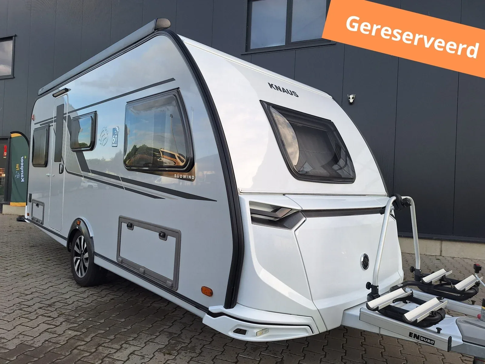 Knaus 460 (2022) — foto 1