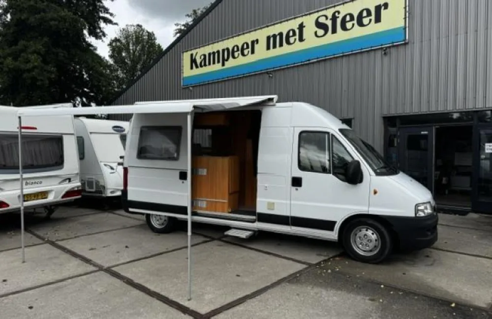 Knaus Weinsberg (2006) — foto 1