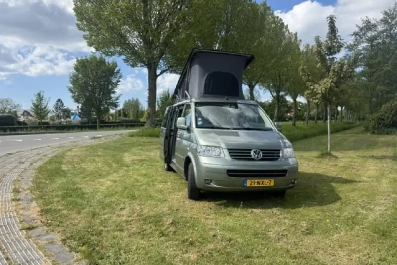 Volkswagen California (2005)