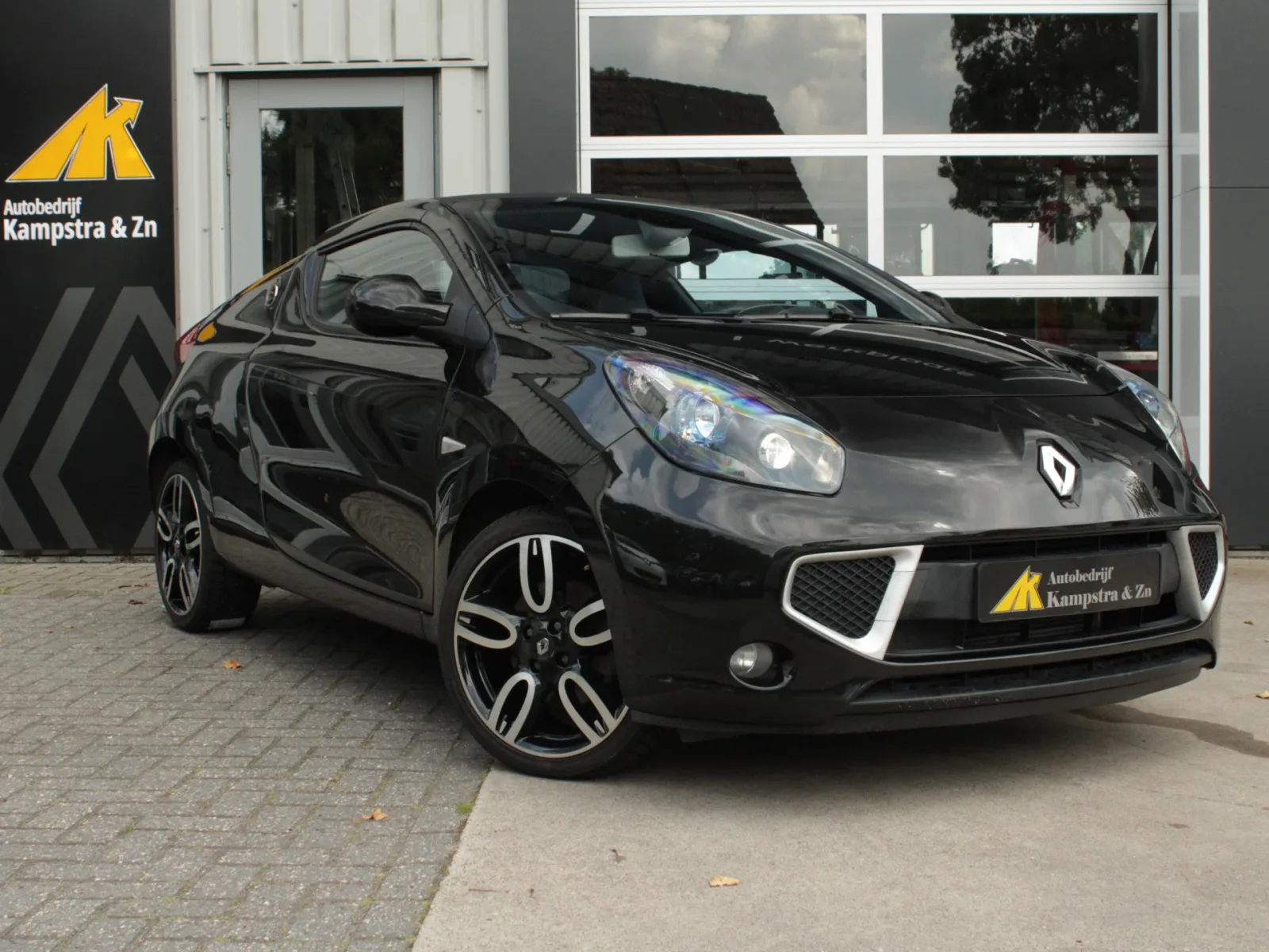 Renault Wind (2011) — foto 1
