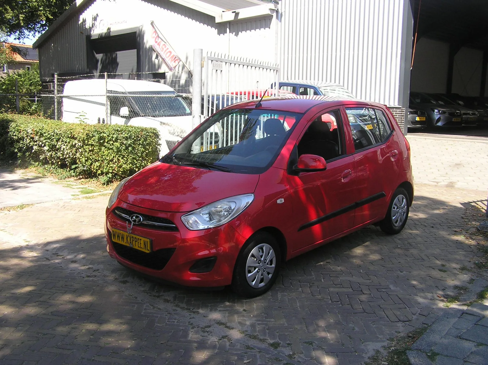 Hyundai i10 (2011) — foto 1