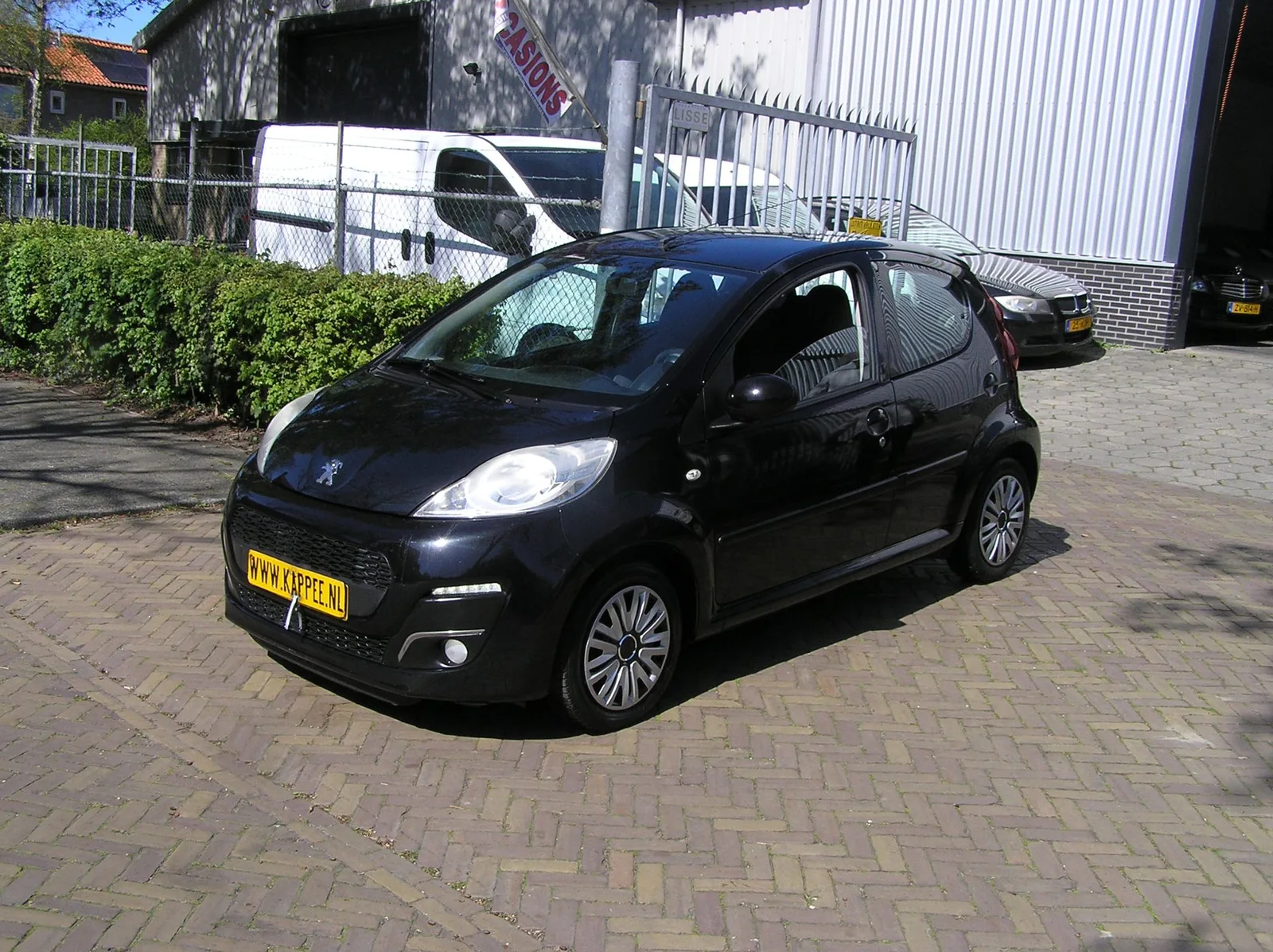Peugeot 107 (2013) — foto 1
