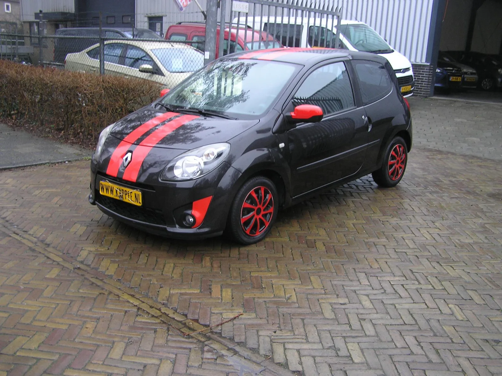 Renault Twingo (2011) — foto 1
