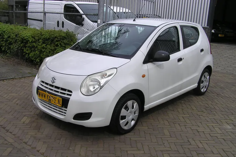 Suzuki Alto (2010)
