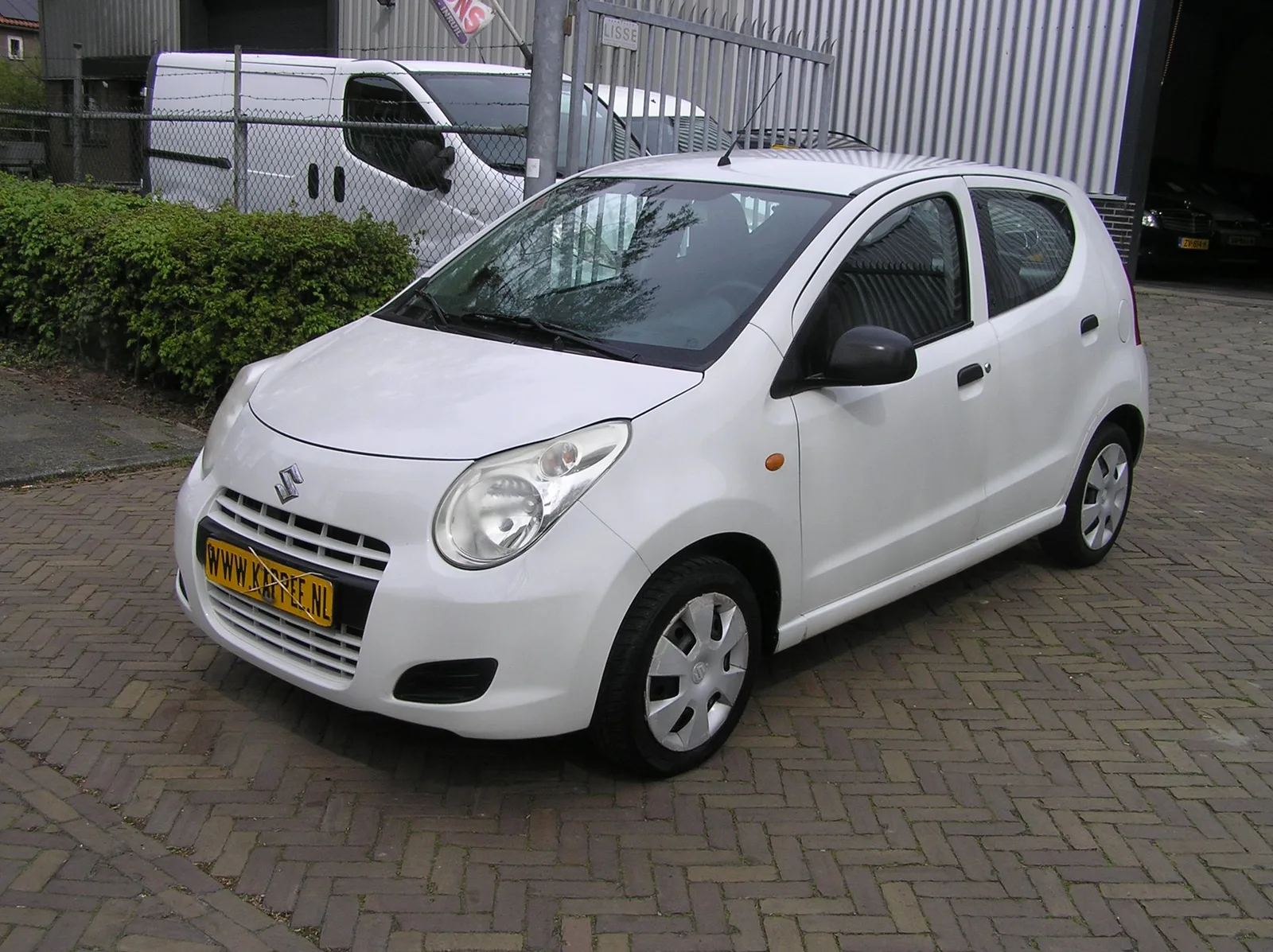 Suzuki Alto (2010) — foto 1