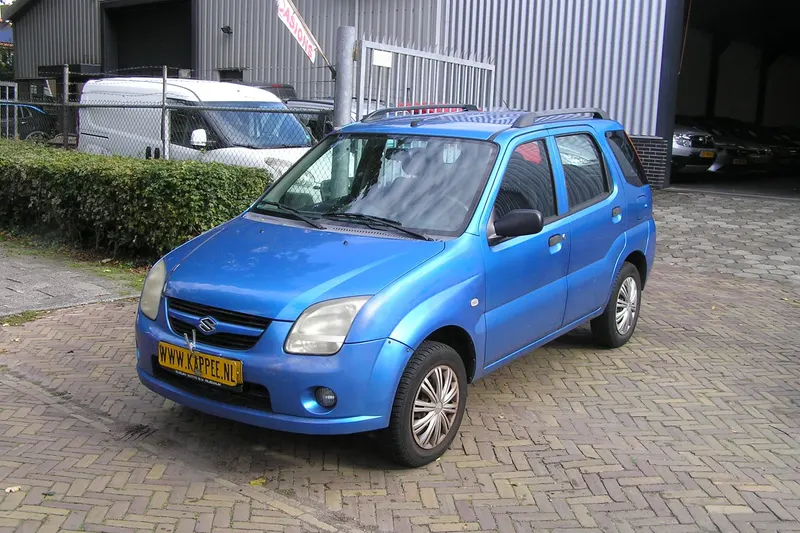 Suzuki Ignis (2004)