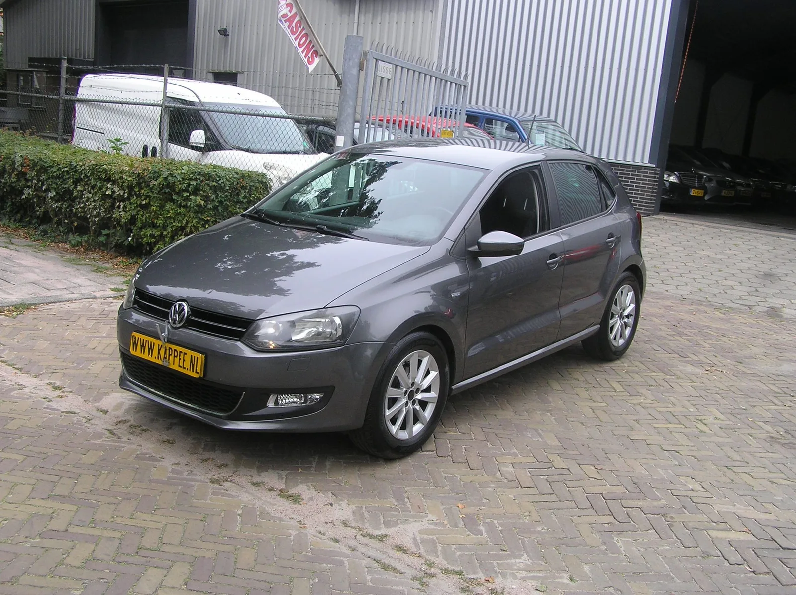 Volkswagen Polo (2013) — foto 1