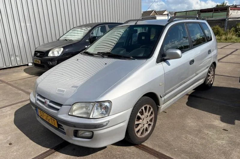 Mitsubishi Space Star (2002)