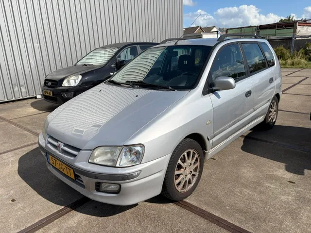 Mitsubishi Space Star (2002) — foto 1