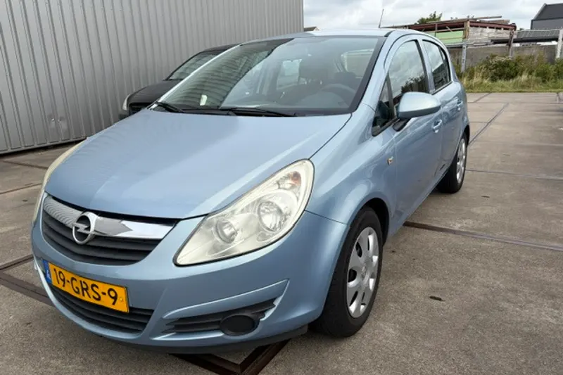 Opel Corsa (2008)