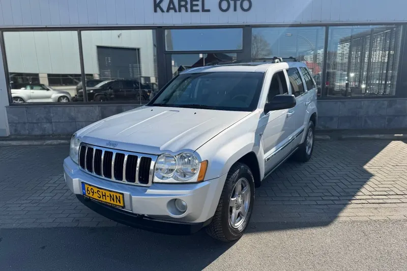 Jeep Grand Cherokee (2005)