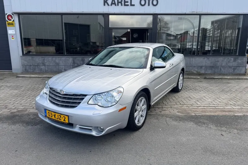 Chrysler SEBRING (2010)