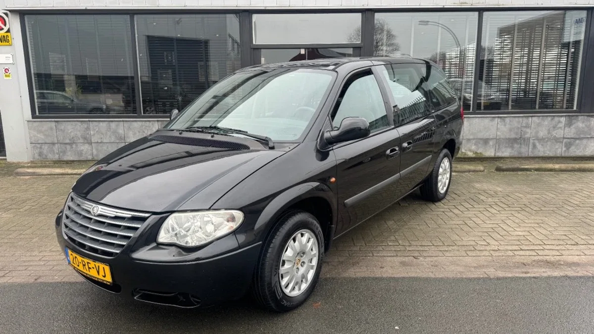 Chrysler GRAND VOYAGER (2005) — foto 1