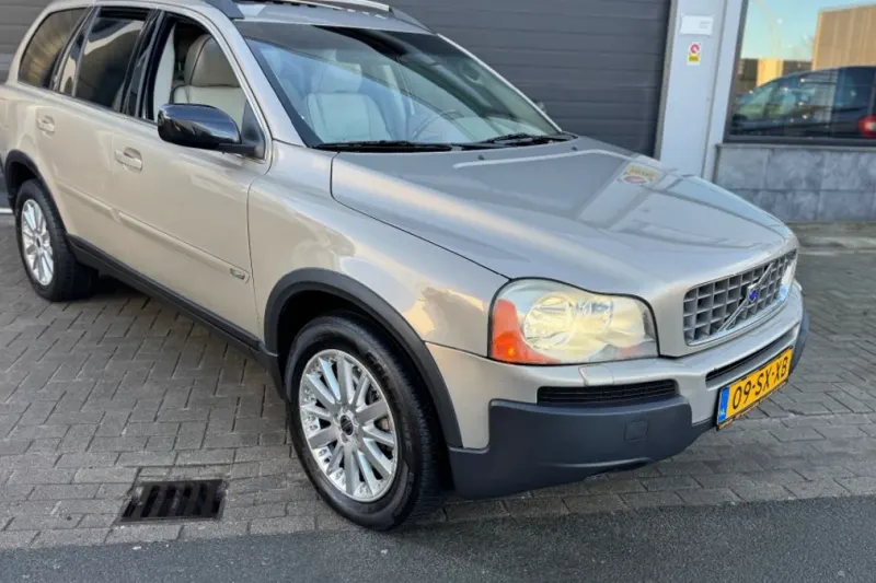 Volvo XC90 (2004)