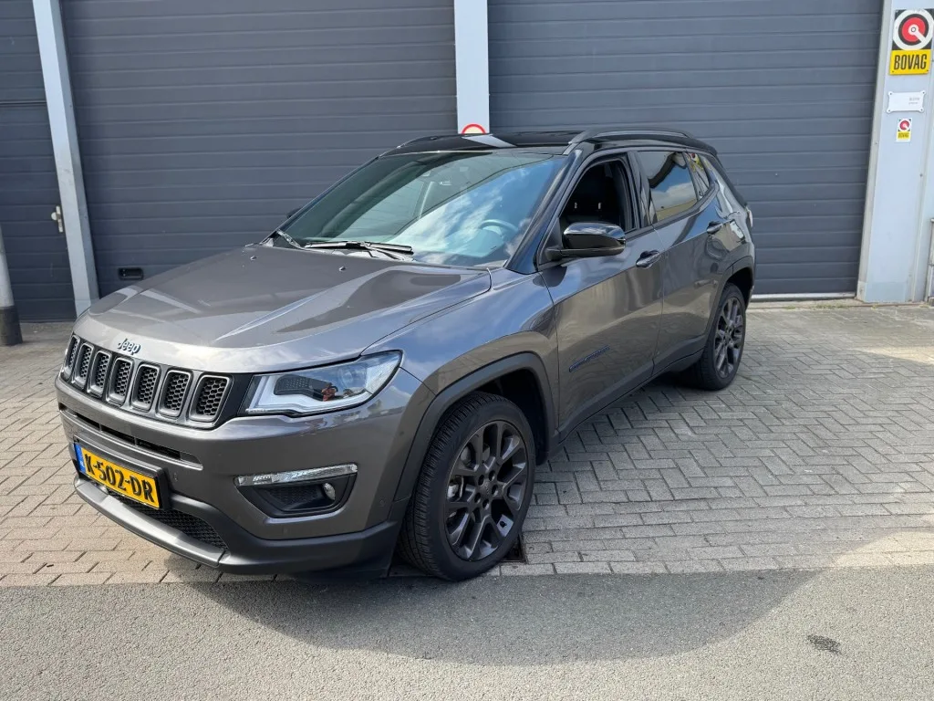Jeep Compass (2020) — foto 1