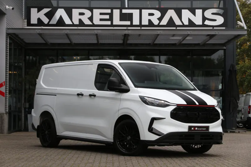 Ford Transit Custom (2024)